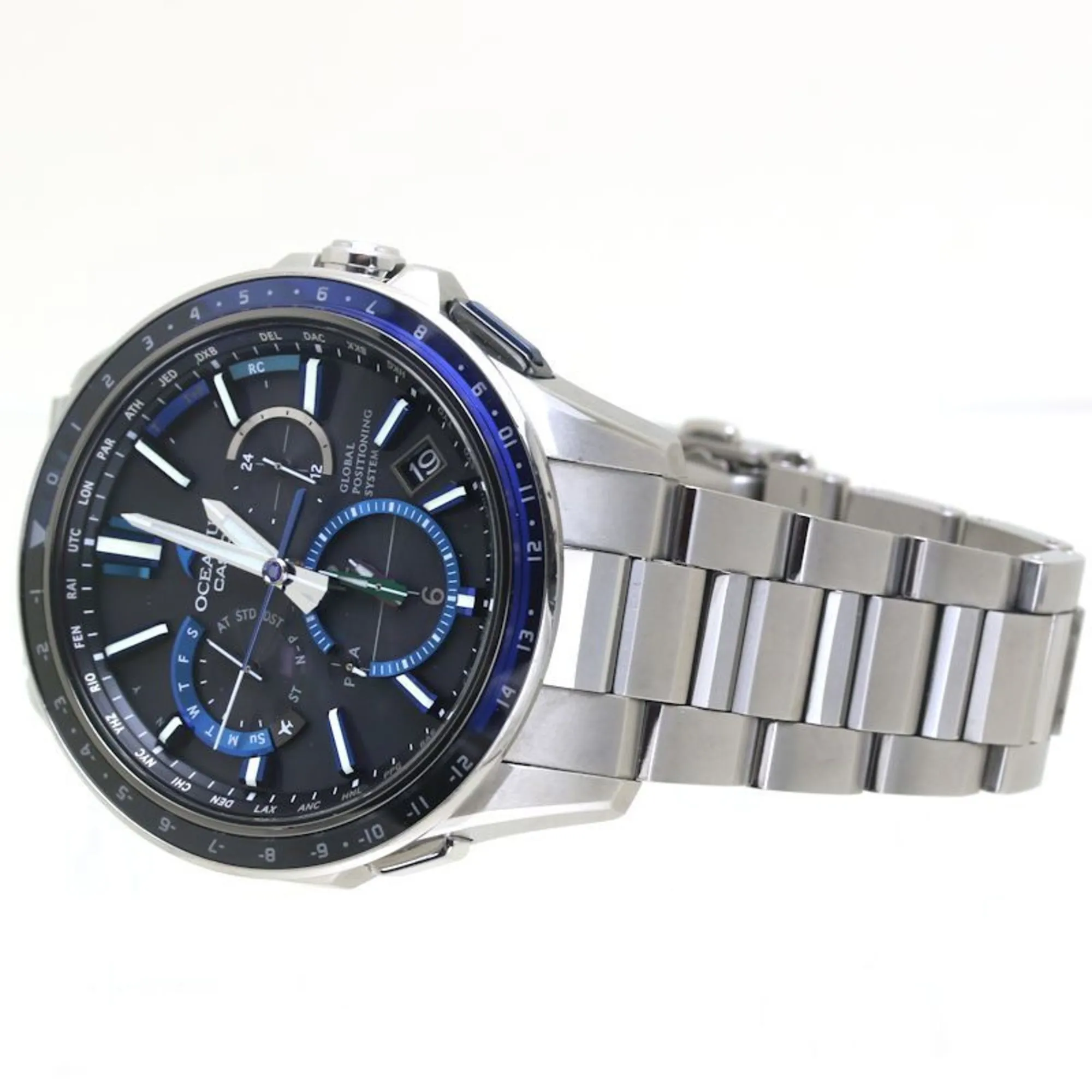 Casio Oceanus Titanium Wristwatch (Pre-Owned)
