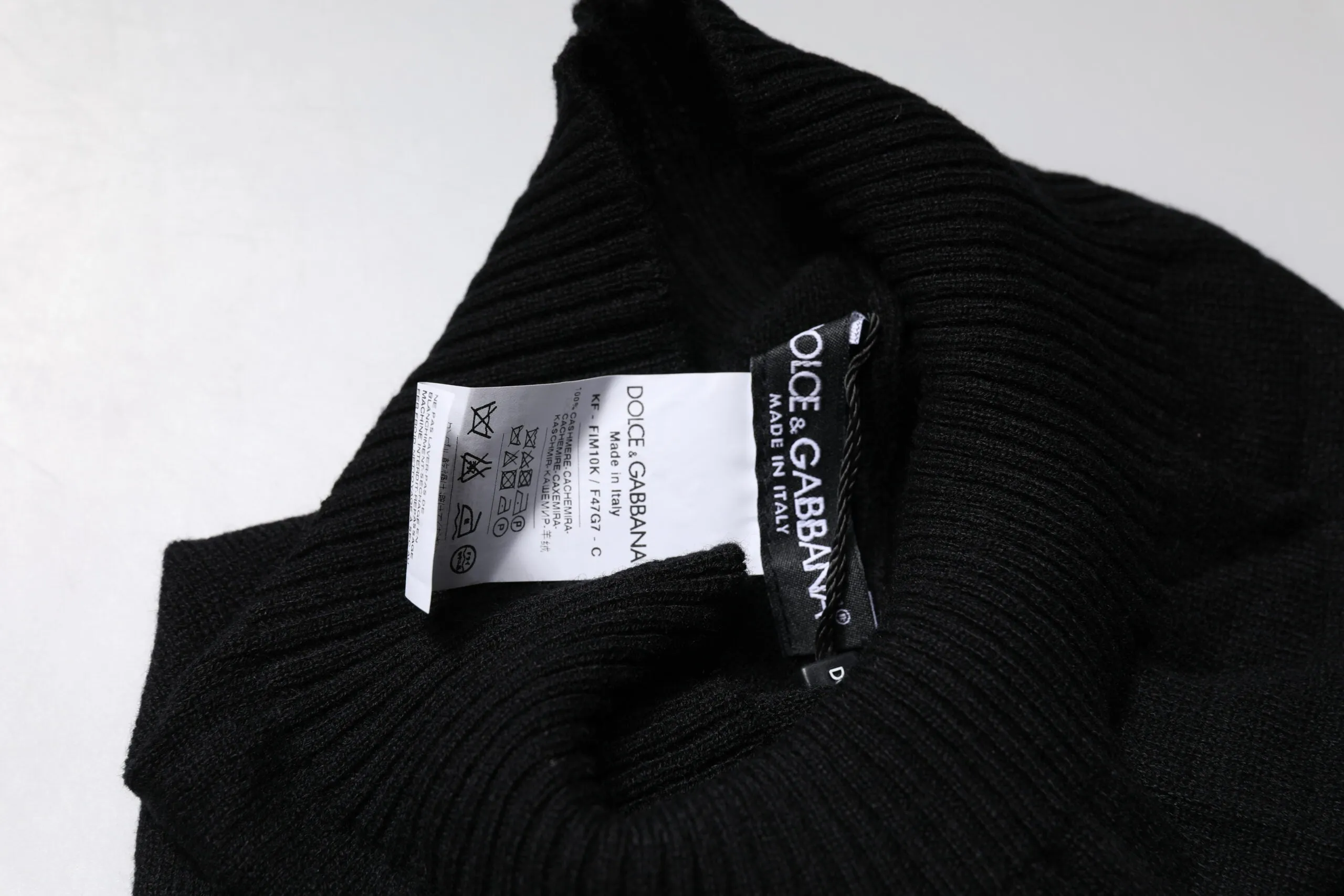 Dolce & Gabbana Cashmere Knitted Neck Warmer Foulard Men's Scarf