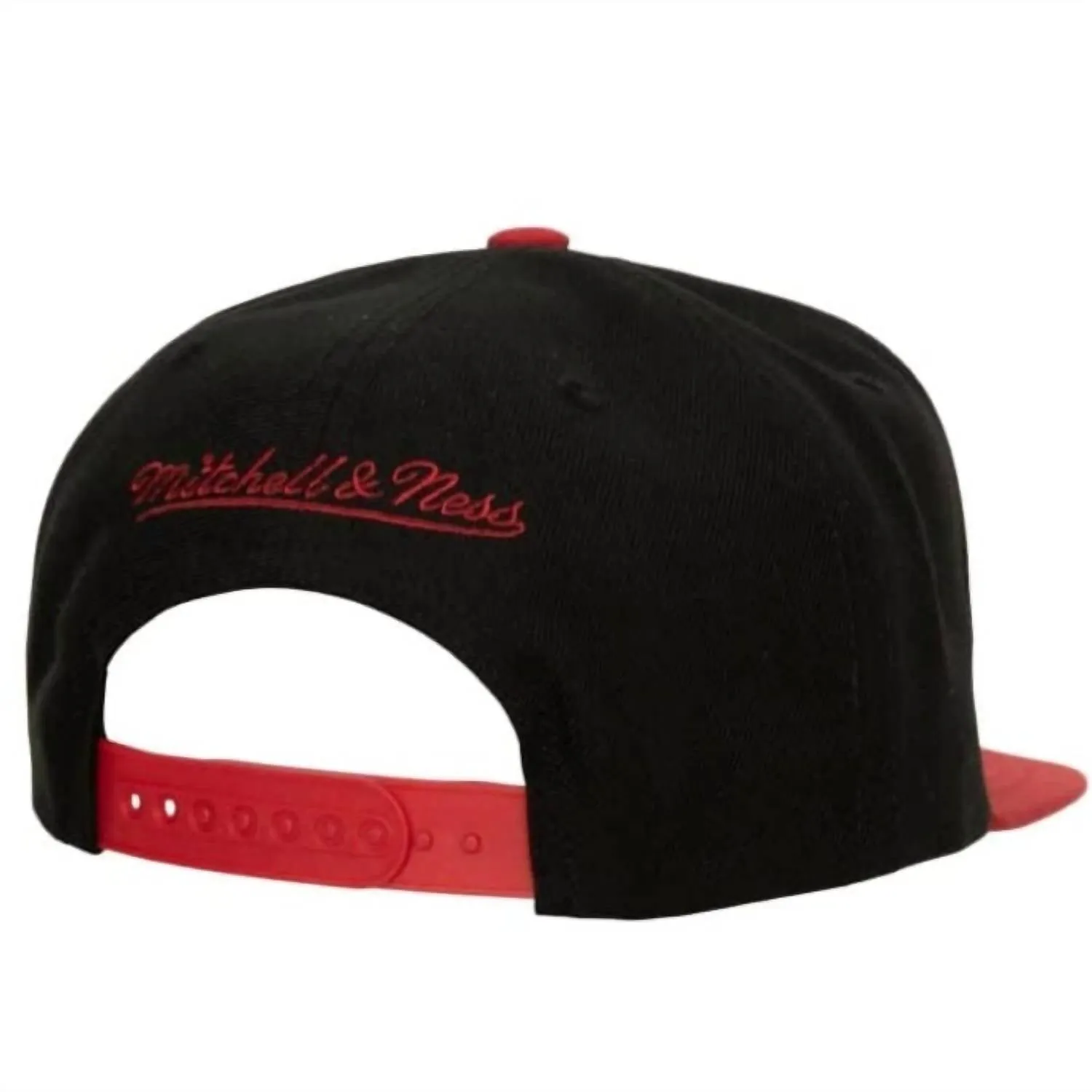 Men's Nba Chicago Bulls Crooked Path Snapback Cap In Black
