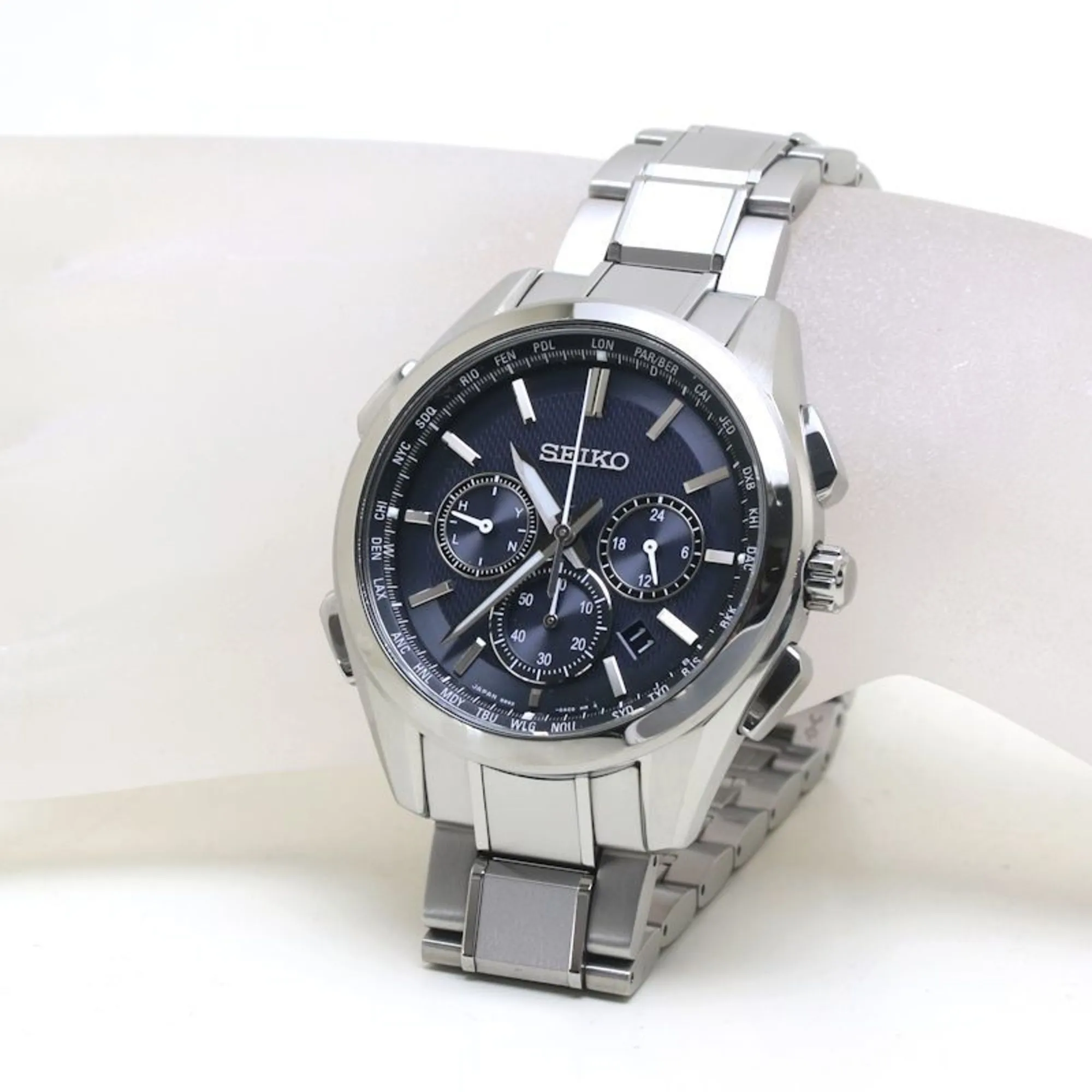 Seiko Brightz Titanium Wristwatch (Pre-Owned)